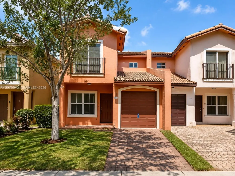 612 SW 11th St Florida City, FL 33034