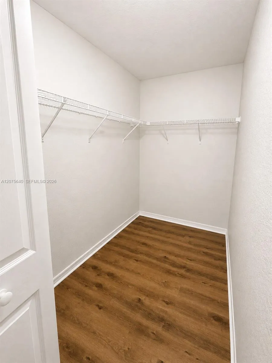 612 SW 11th St Florida City, FL 33034