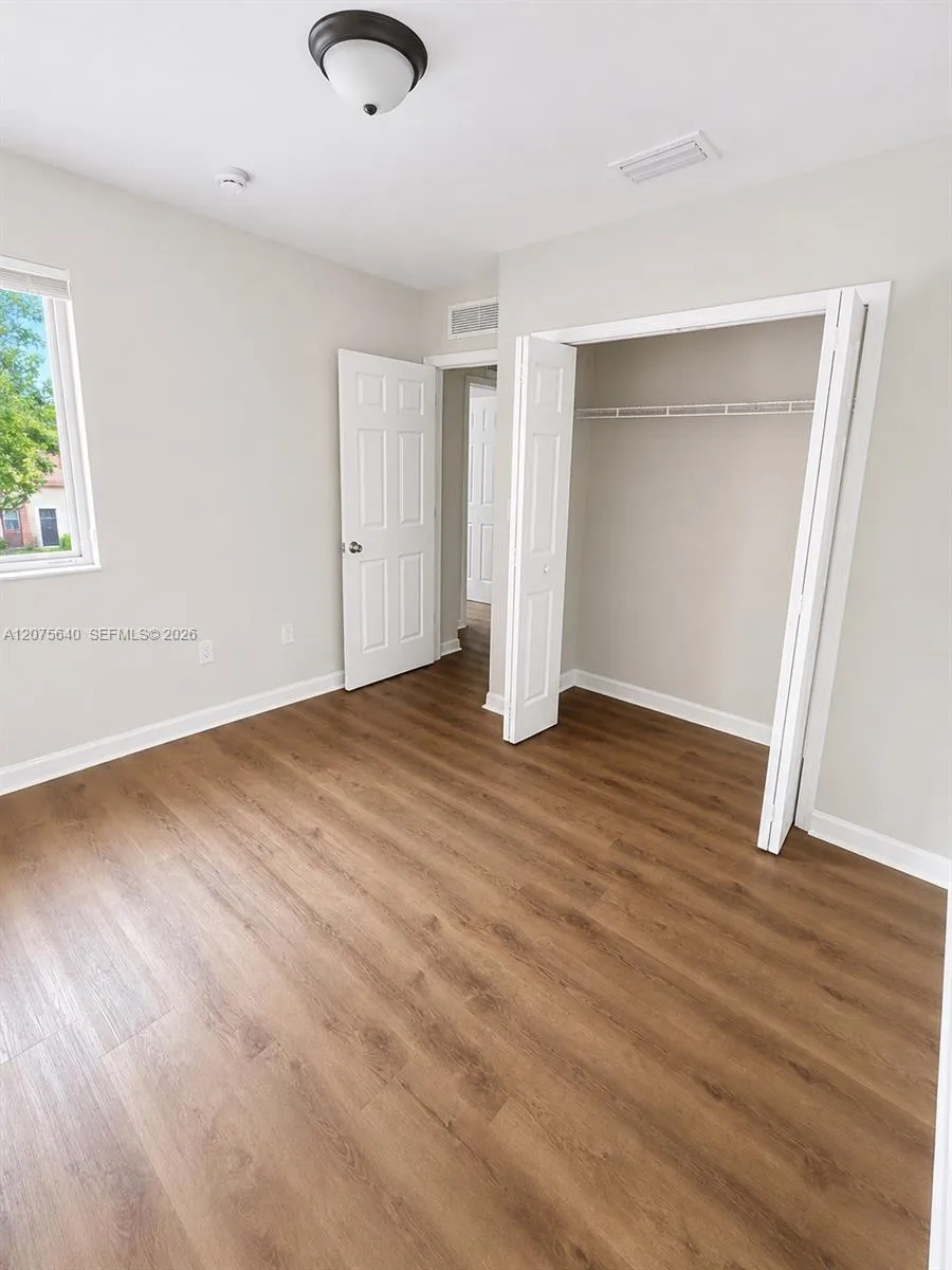 612 SW 11th St Florida City, FL 33034