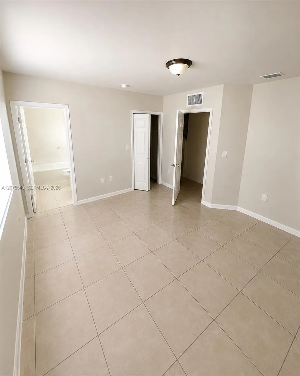 612 SW 11th St Florida City, FL 33034