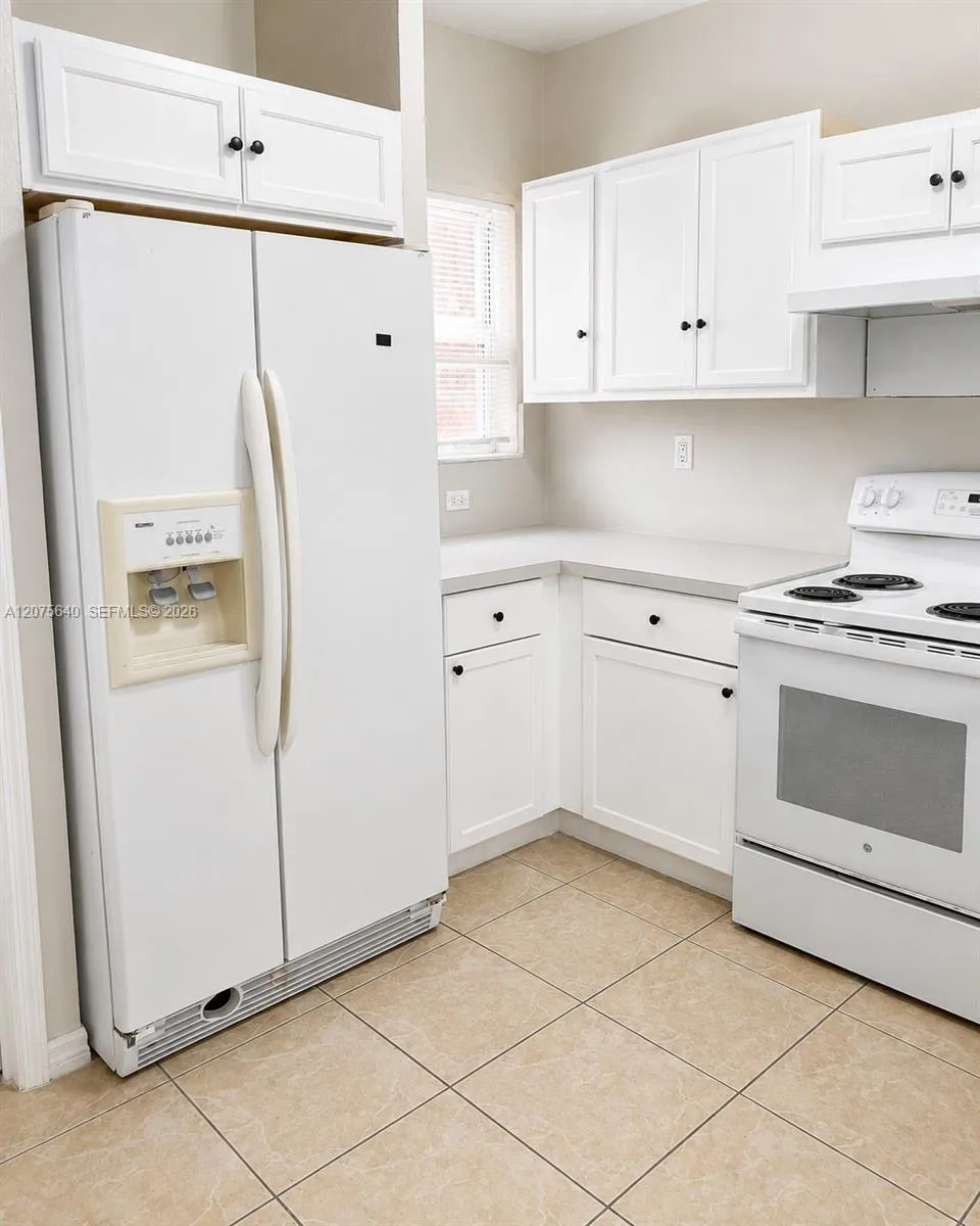 612 SW 11th St Florida City, FL 33034