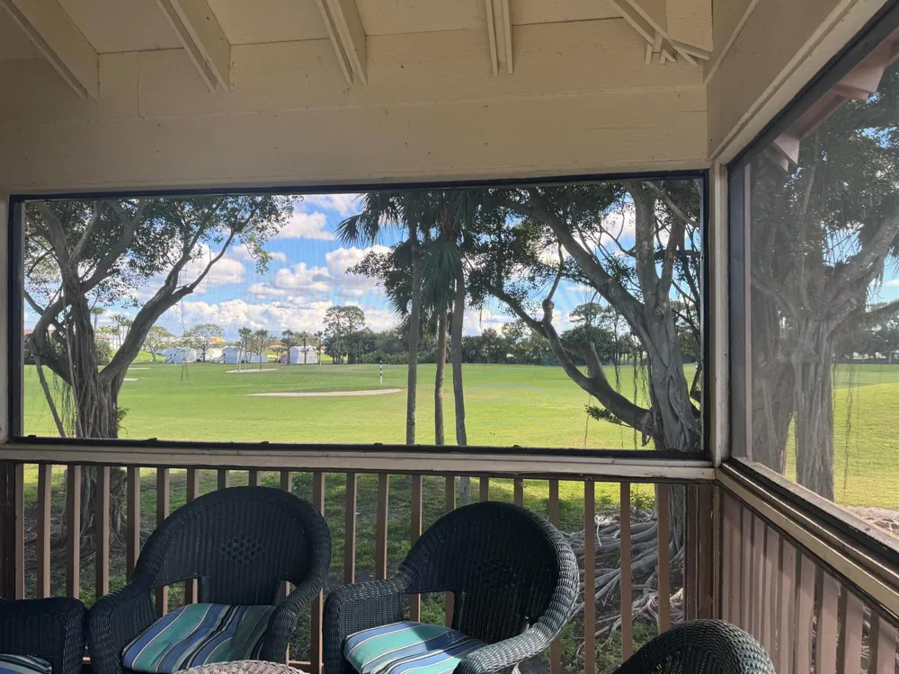 428 Brackenwood Lane S Palm Beach Gardens, FL 33418