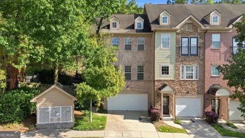 1431 Ashford Creek CIR NE