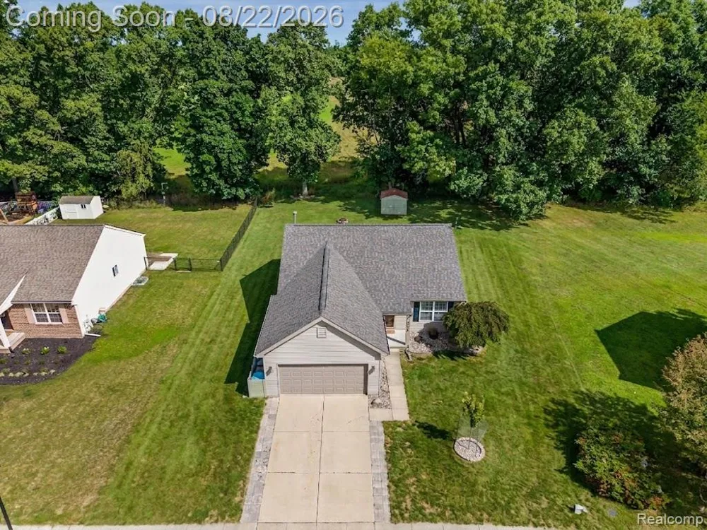404 Lydia Lane Linden City, MI 48451