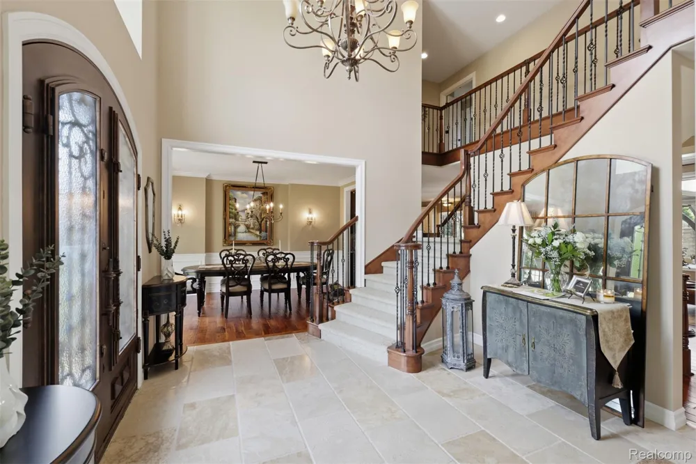 48892 Barola Court Northville City, MI 48167