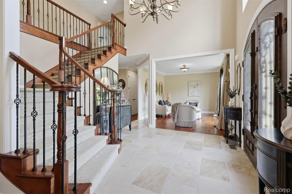 48892 Barola Court Northville City, MI 48167