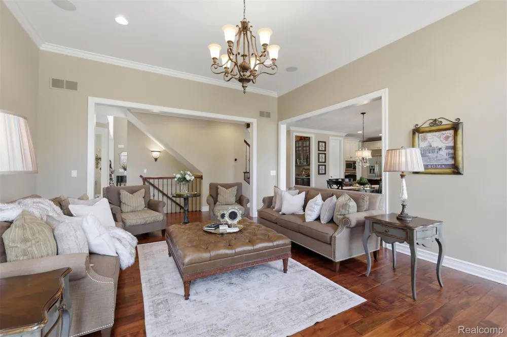 48892 Barola Court Northville City, MI 48167