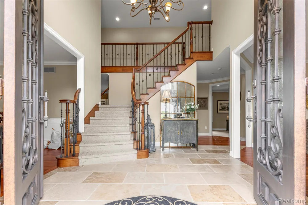 48892 Barola Court Northville City, MI 48167