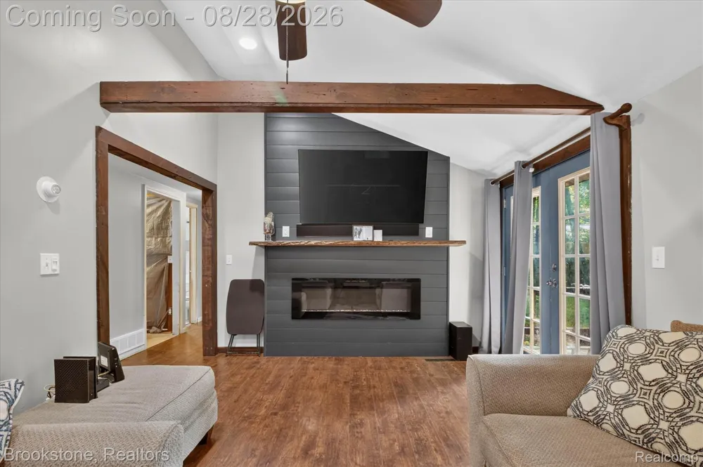 228 Oakdale Drive Denton Township, MI 48651
