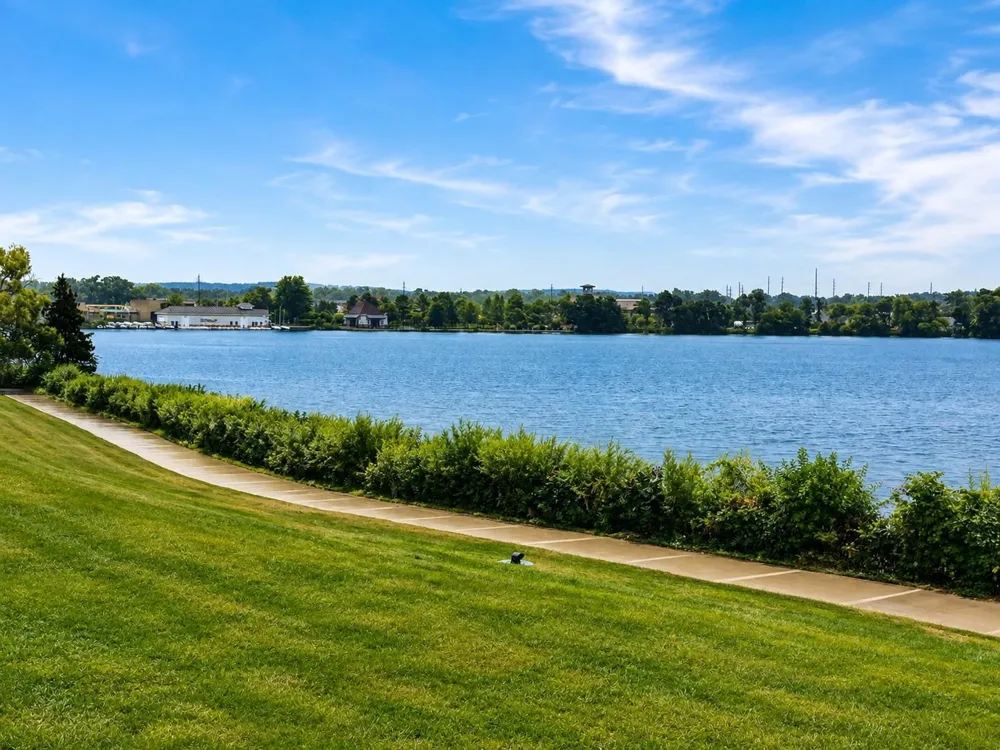 990 Lake Ridge Drive Traverse City City, MI 49684