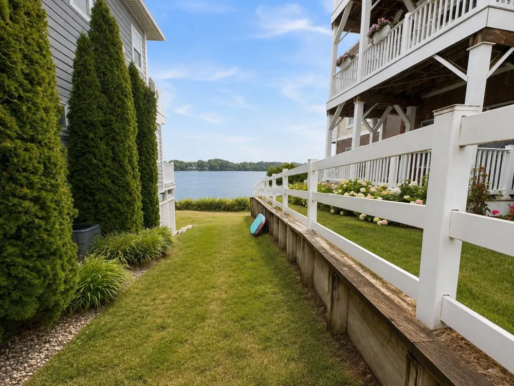 990 Lake Ridge Drive Traverse City City, MI 49684