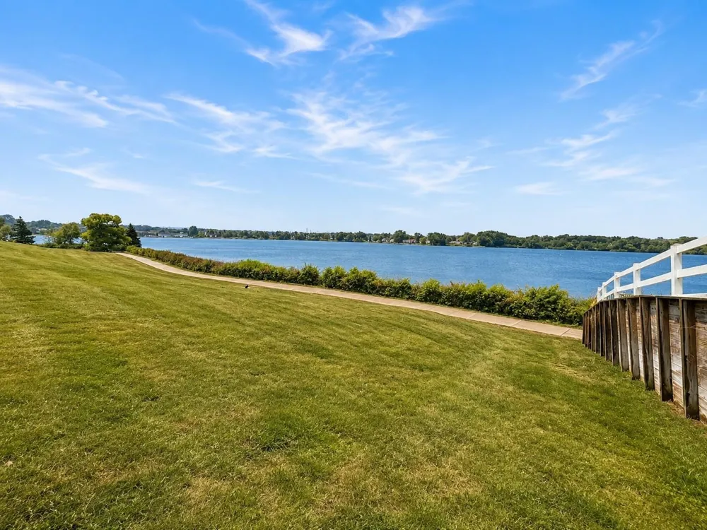 990 Lake Ridge Drive Traverse City City, MI 49684