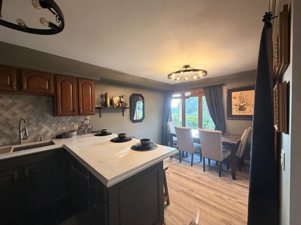 5883 Andorra Drive Acme Township, MI 49690