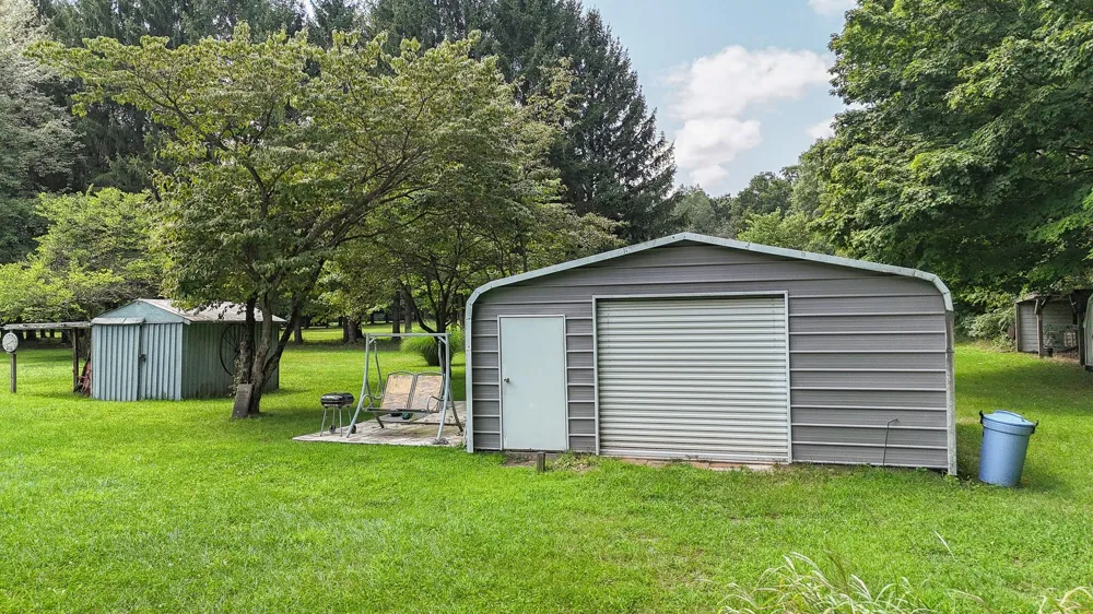 28493 Downey Street Silver Creek Township, MI 49047