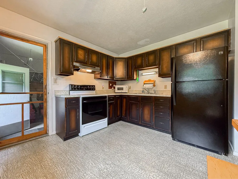 28493 Downey Street Silver Creek Township, MI 49047