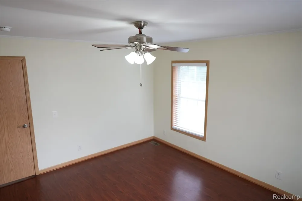 2018 John R Road Troy City, MI 48083