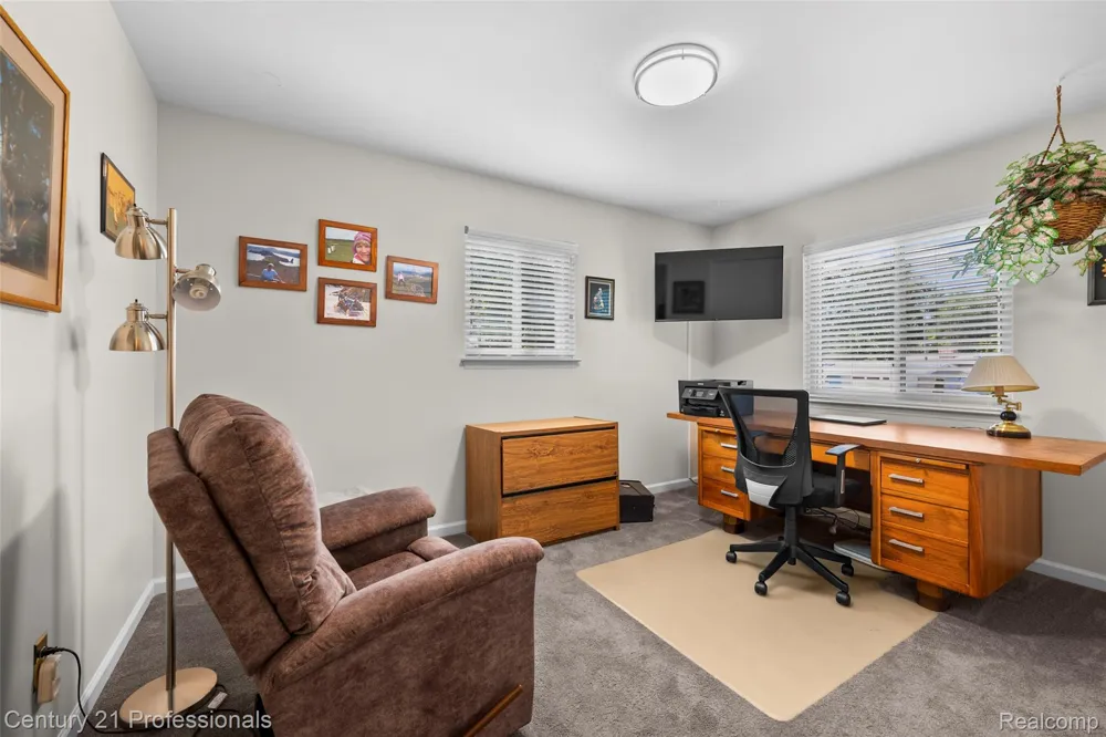 5135 Virgie Lane West Bloomfield Charter Township, MI 48324