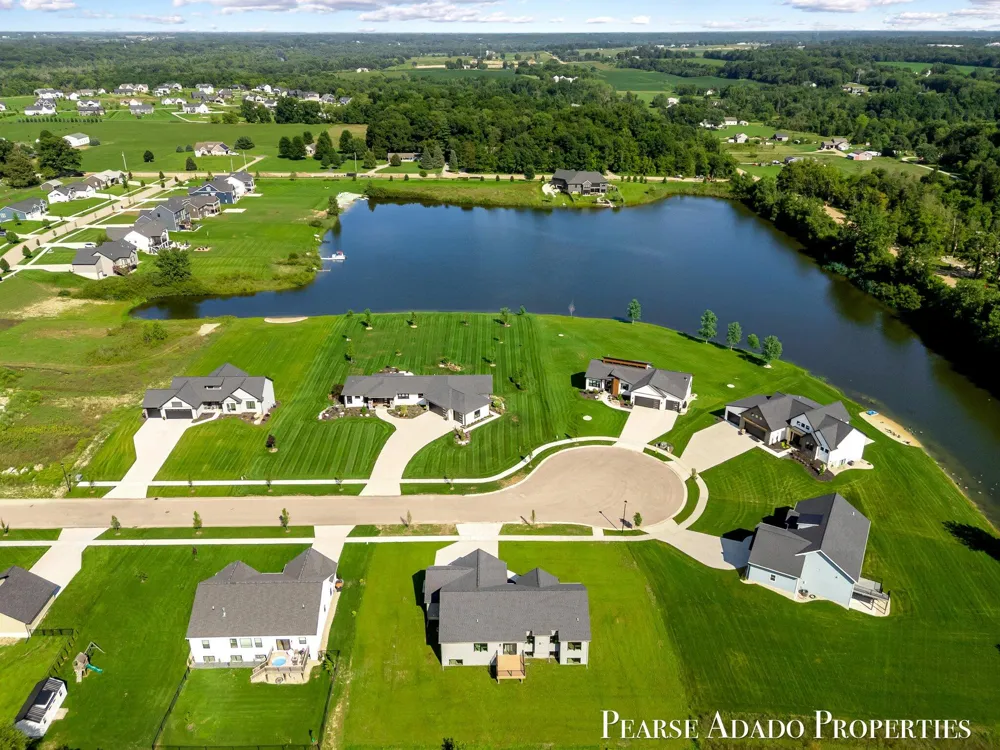 12479 Nora Court Allendale Charter Township, MI 49401