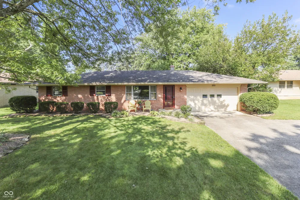 650 Lindenwood Drive Greenwood, IN 46142
