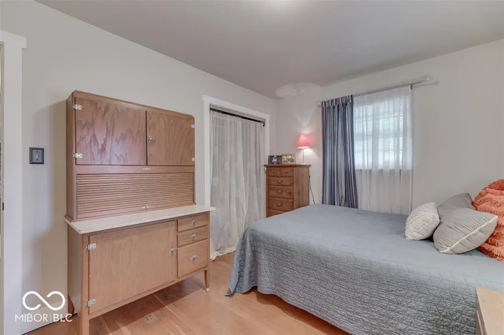 650 Lindenwood Drive Greenwood, IN 46142