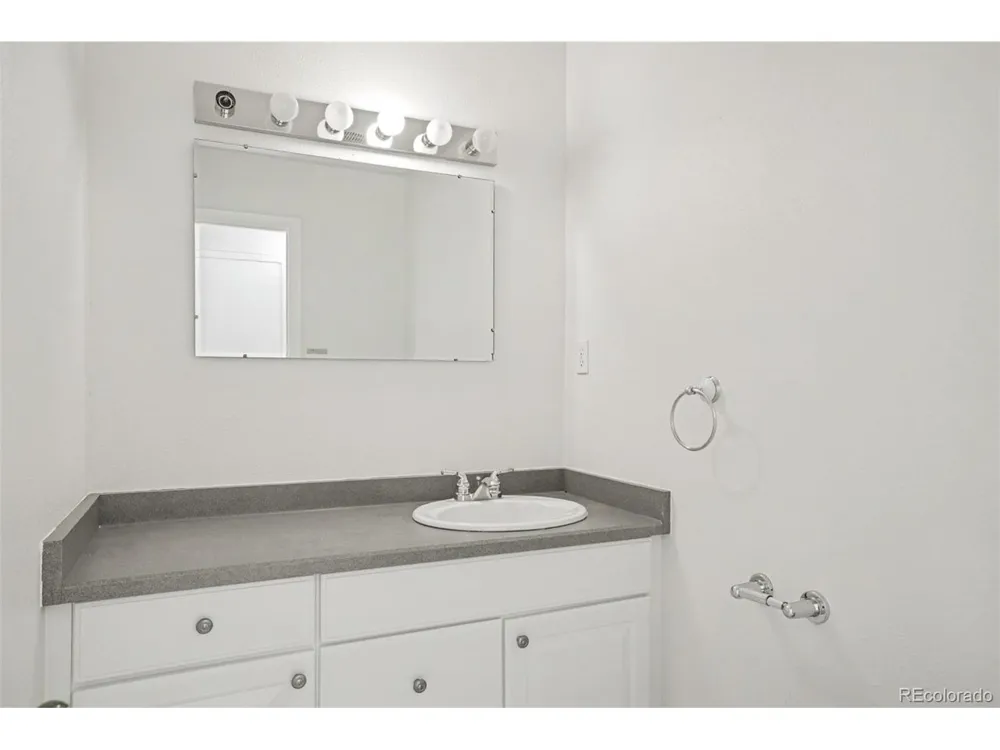 5496 W Hinsdale Place Littleton, CO 80128