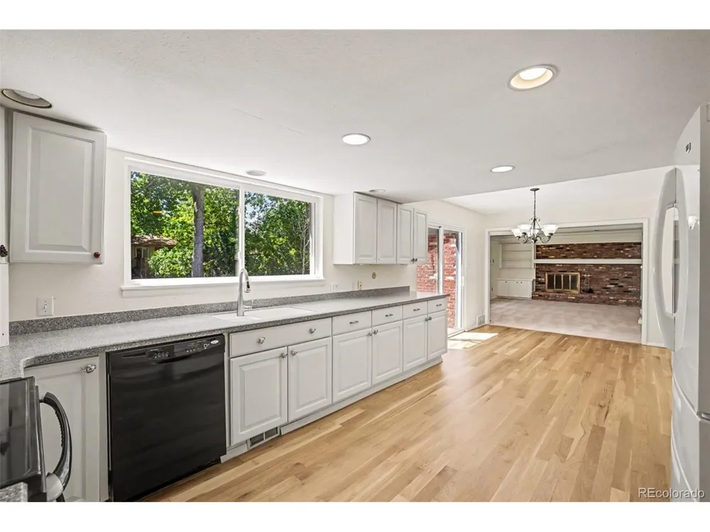 5496 W Hinsdale Place Littleton, CO 80128