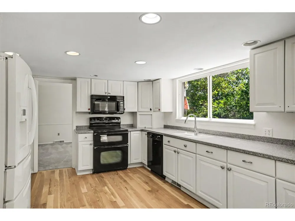 5496 W Hinsdale Place Littleton, CO 80128