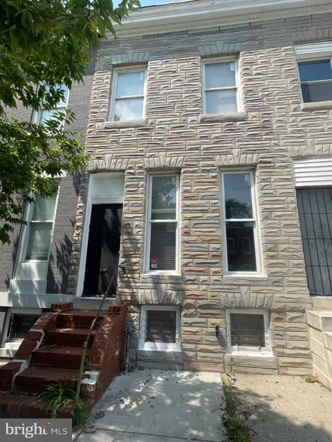 110 S CATHERINE STREET