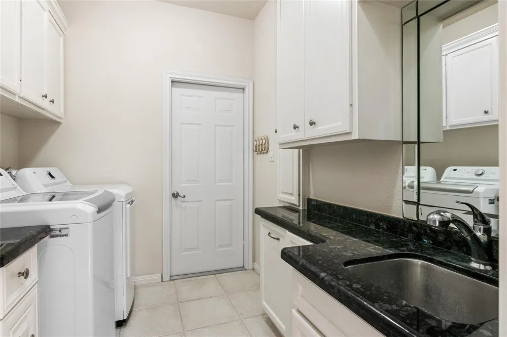 143 Lago Circle Drive Santa Fe, TX 77517