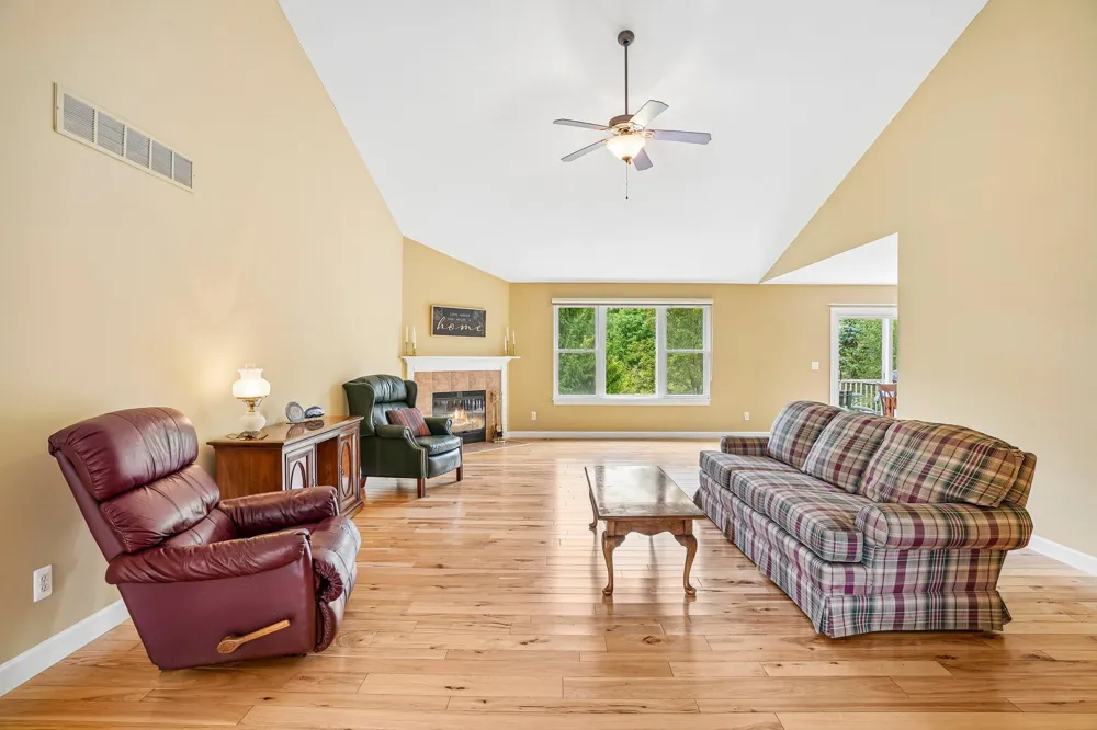 3884 Landin Trail Ann Arbor, MI 48108