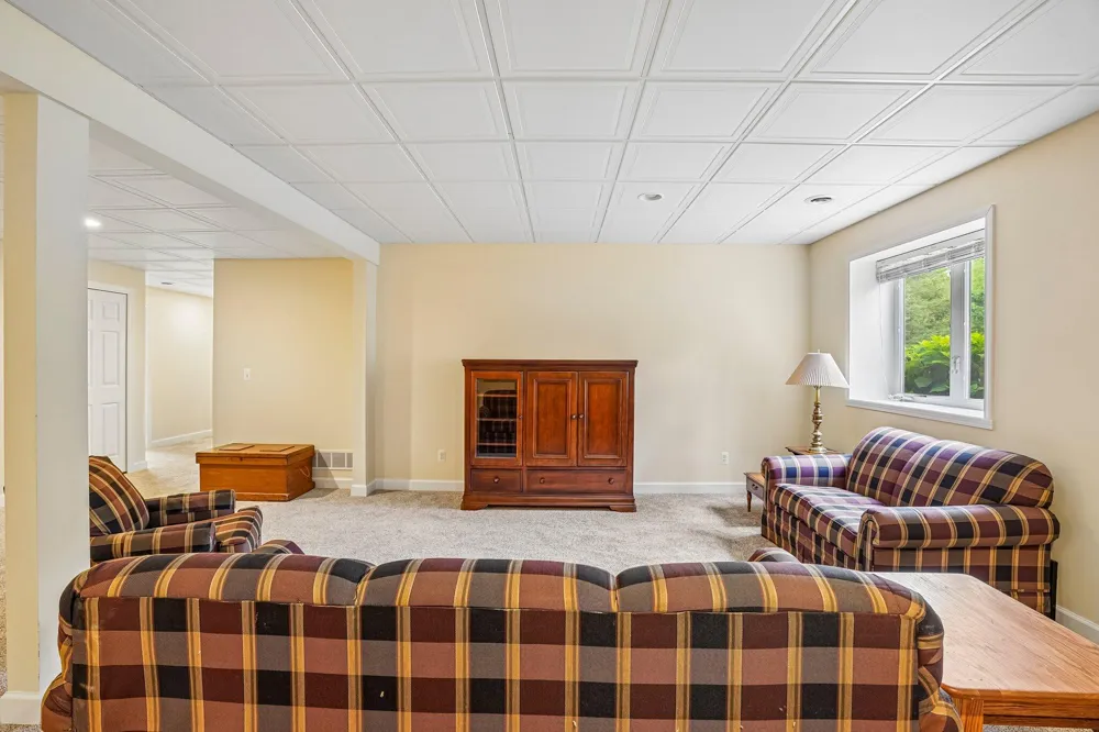 3884 Landin Trail Ann Arbor, MI 48108