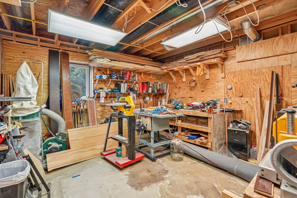 3884 Landin Trail Ann Arbor, MI 48108