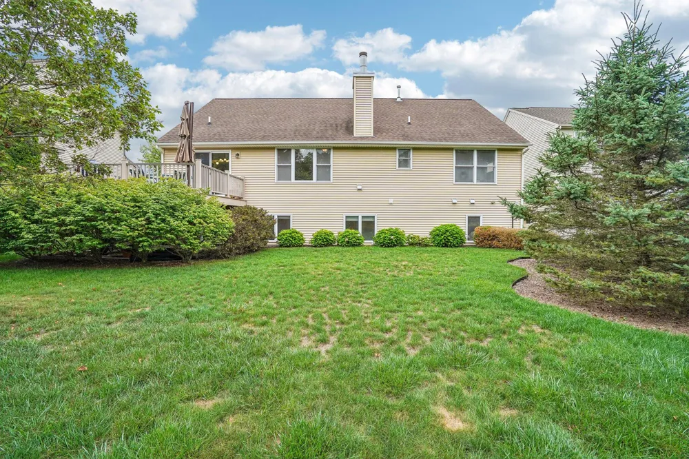 3884 Landin Trail Ann Arbor, MI 48108