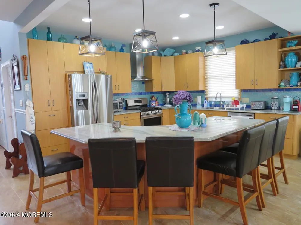 967 Beach Haven West Boulevard Manahawkin, NJ 08050