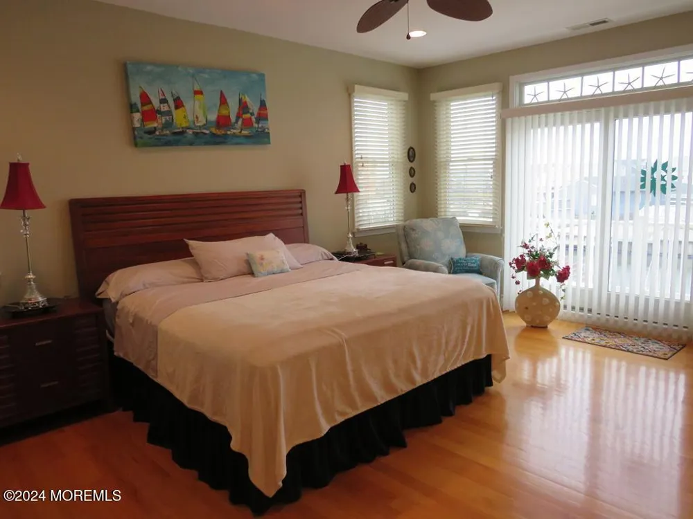 967 Beach Haven West Boulevard Manahawkin, NJ 08050