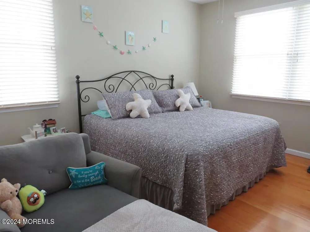 967 Beach Haven West Boulevard Manahawkin, NJ 08050
