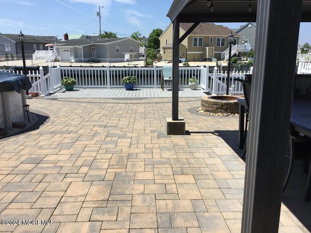 967 Beach Haven West Boulevard Manahawkin, NJ 08050