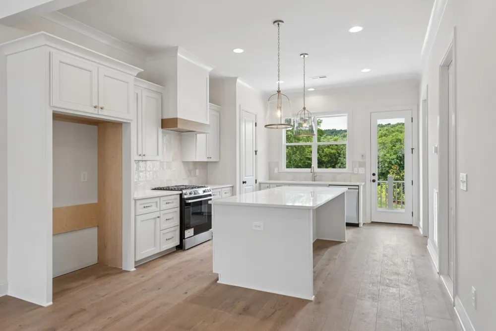 4011 Forestside Dr Franklin, TN 37064
