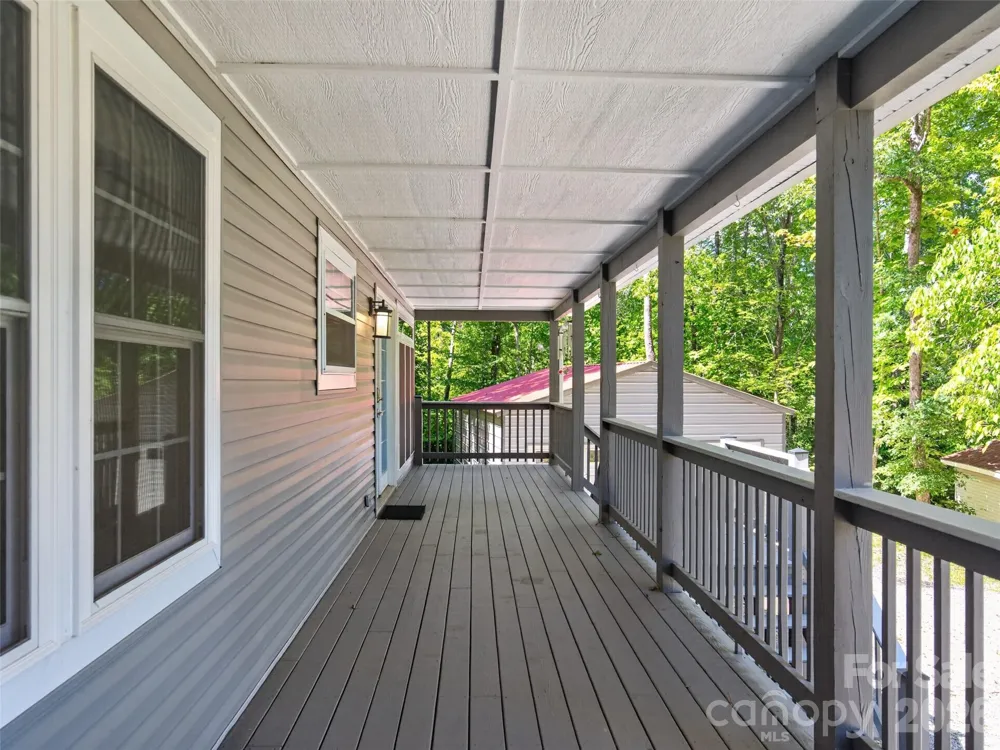 1900 Solomon Jones Road Cedar Mountain, NC 28718