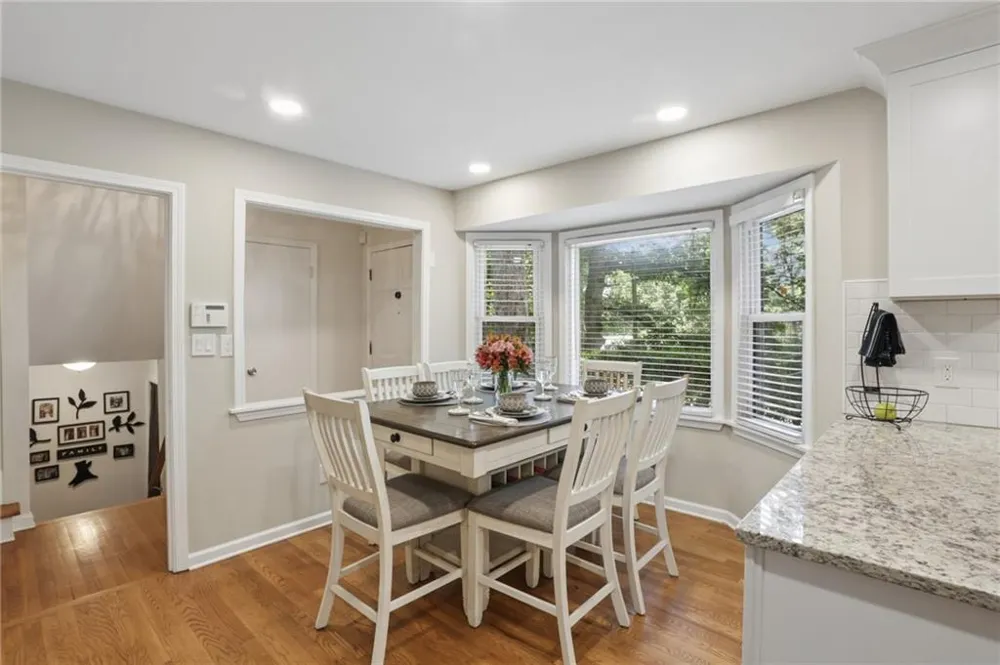 4357 Bishop Hollow Court Dunwoody, GA 30338