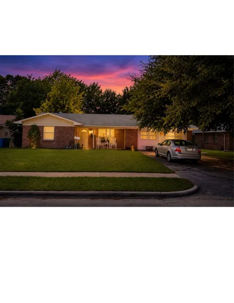 349 Rivercrest Drive
