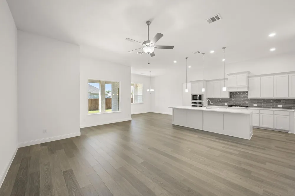 1411 Kendal Drive DeSoto, TX 75115