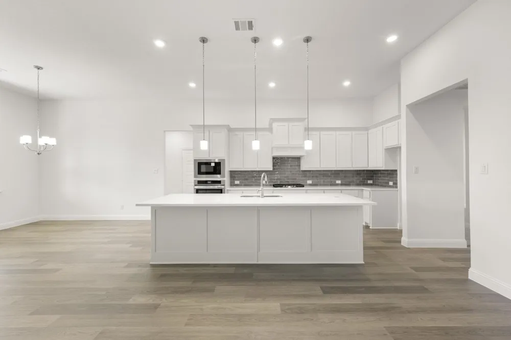 1411 Kendal Drive DeSoto, TX 75115