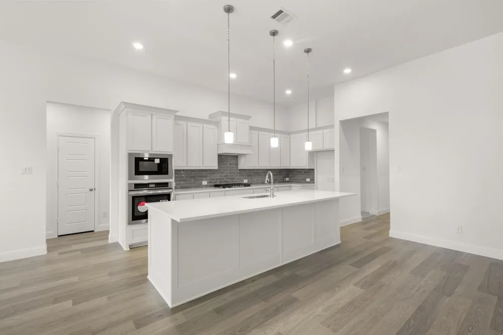 1411 Kendal Drive DeSoto, TX 75115