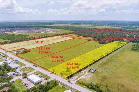 8202 Fm 517 Road W