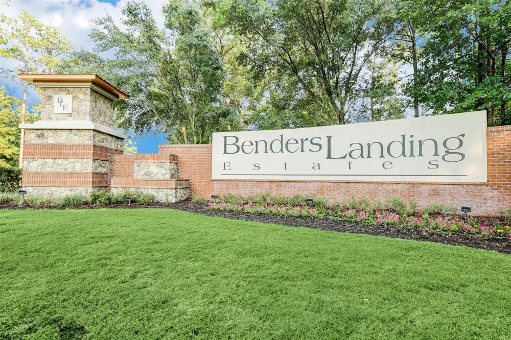 4502 Siandra Creek Court Spring, TX 77386