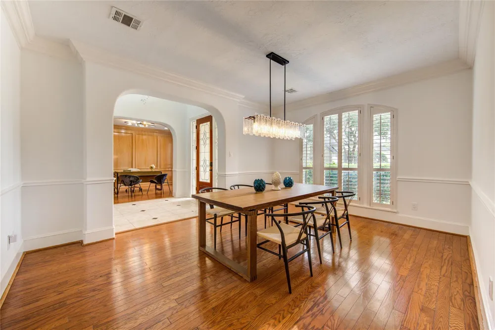 13607 Starlight Harbour Court Houston, TX 77077