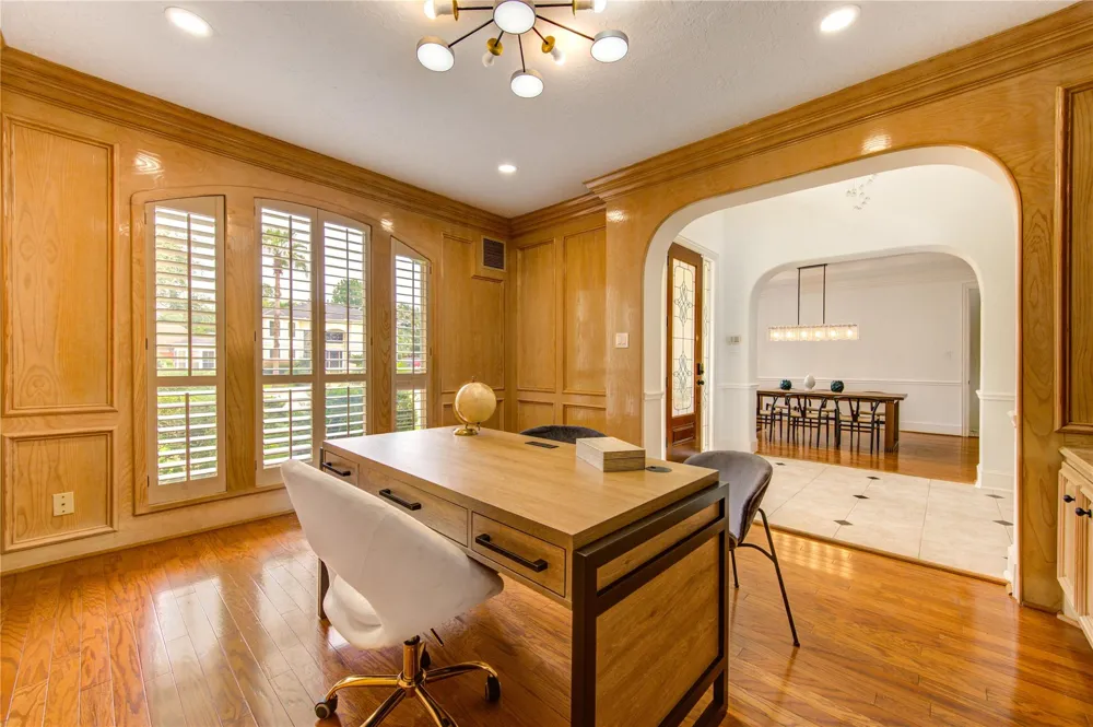 13607 Starlight Harbour Court Houston, TX 77077