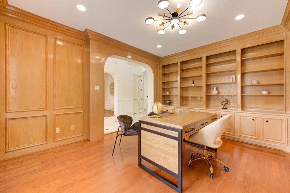 13607 Starlight Harbour Court Houston, TX 77077