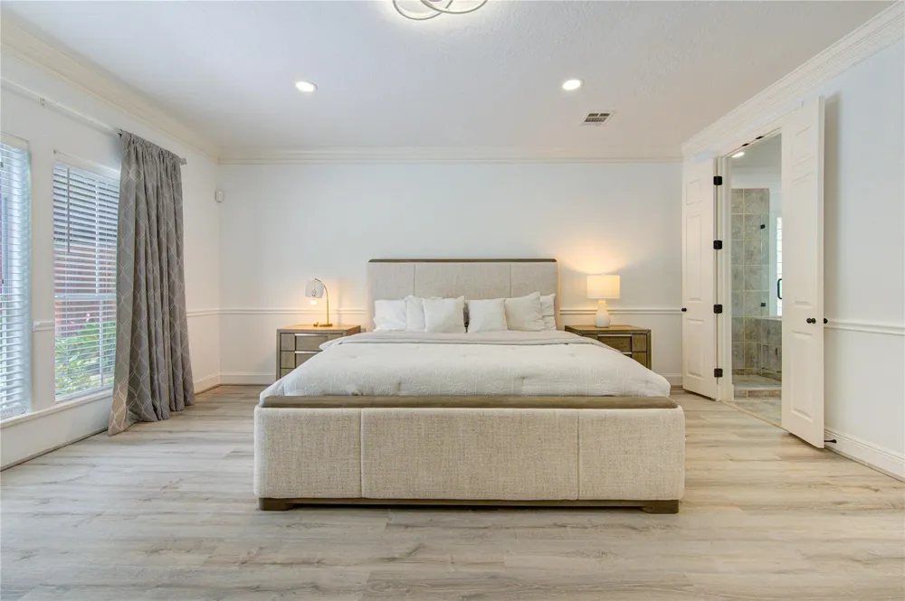 13607 Starlight Harbour Court Houston, TX 77077